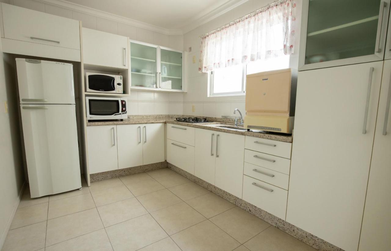 Amplo Apartamento De 3 Quartos No Centro De Balneario Camboriu N1859 Apartment Exterior photo